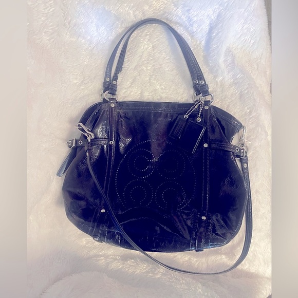 Coach Navy Blue Patent Leather Perforated Signature Audrey Andie Bag EUC - Picture 3 of 14